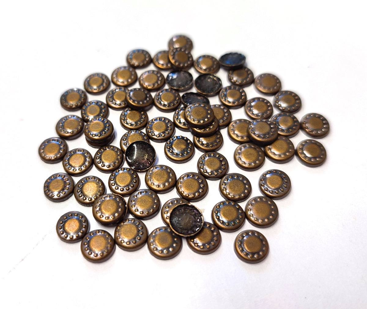 100 Borchie In Metallo Per Fai Da Te - Per Borse, Vestiti, Scarpe E Accessori