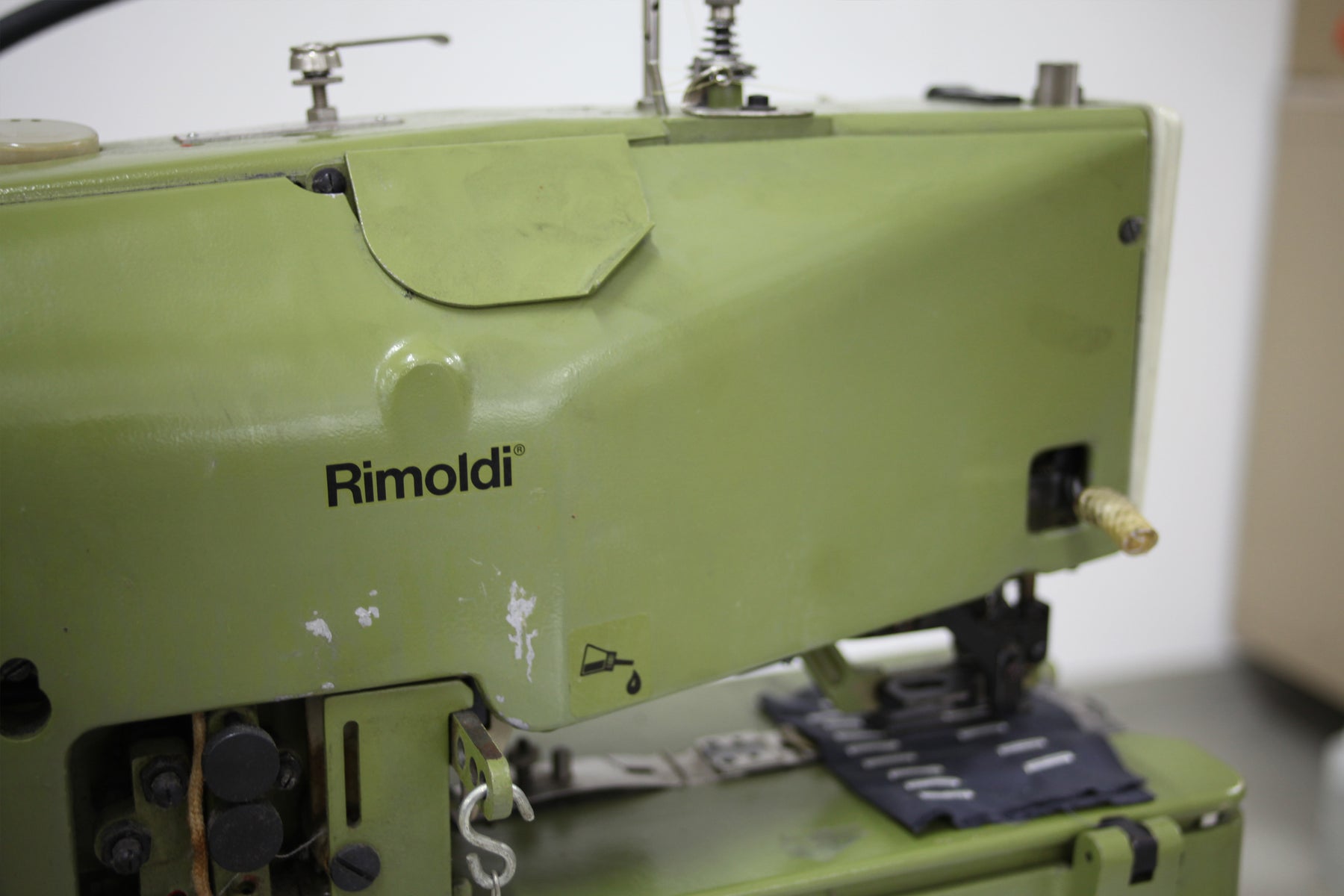 RIMOLDI 800-150 01L-00.03 sewing machine – GIORGETTI STRASS