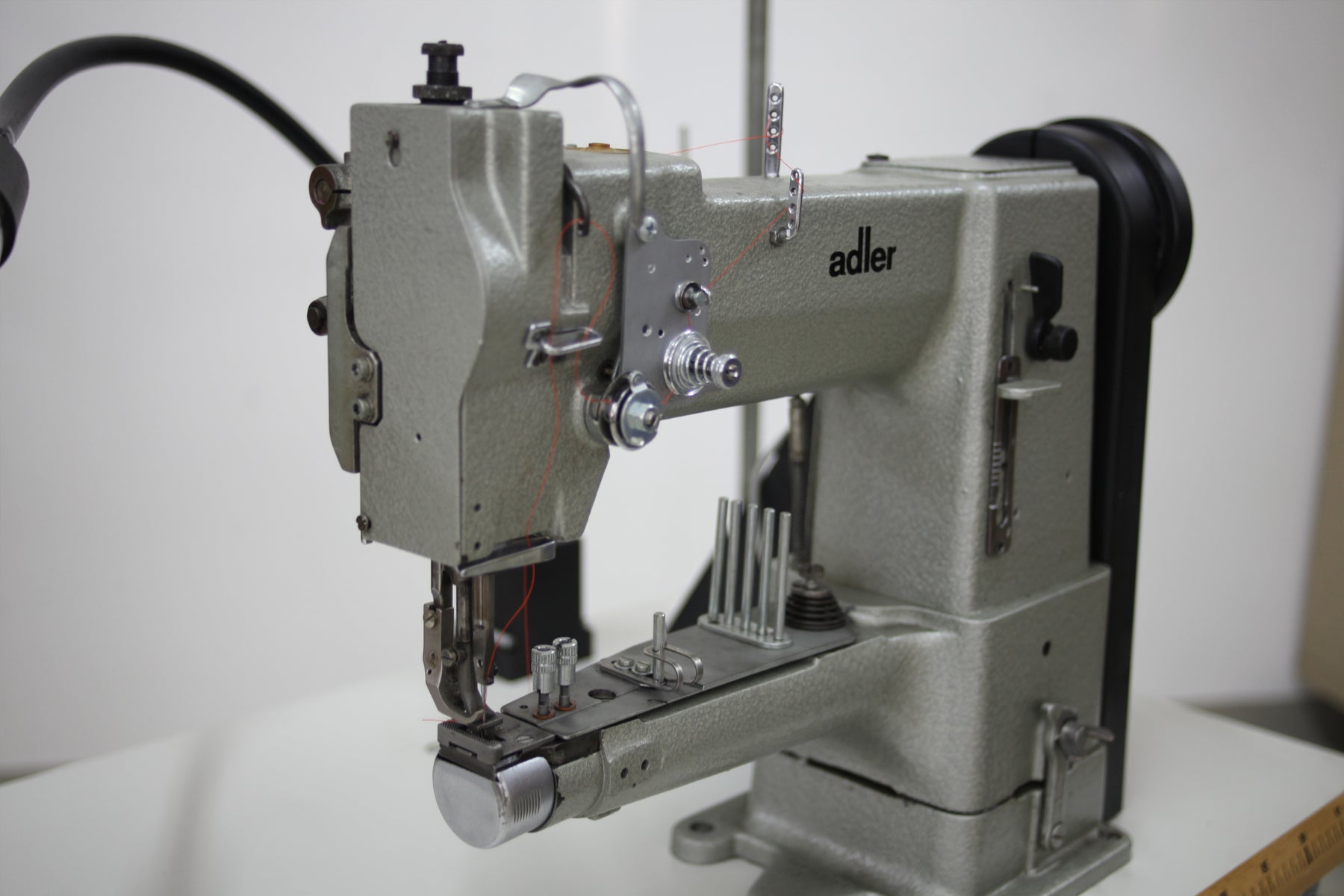 1SET GCKH-69-S Halsplatte&Transporteur Passt für Durkopp Adler 69 Nähmaschine 1SET GCKH-69-S Halsplatte&Transporteur Passt für Durkopp Adler 69 Nähmaschine